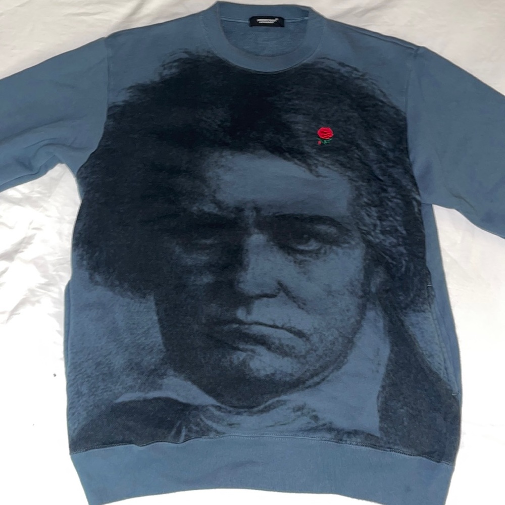 UNDERCOVER X DEUTCH GRAMMAPHONE CREWNECK
